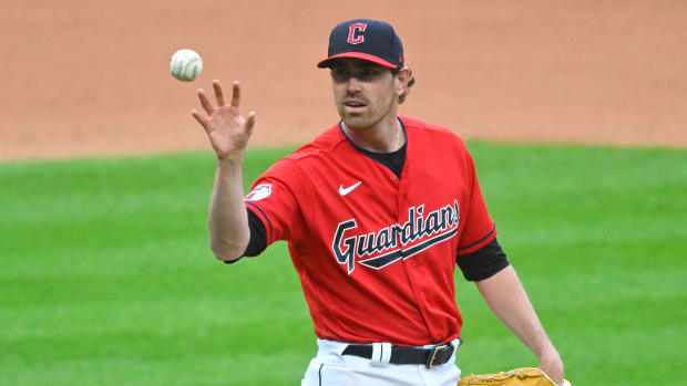 Shane Bieber Apr 22 2023